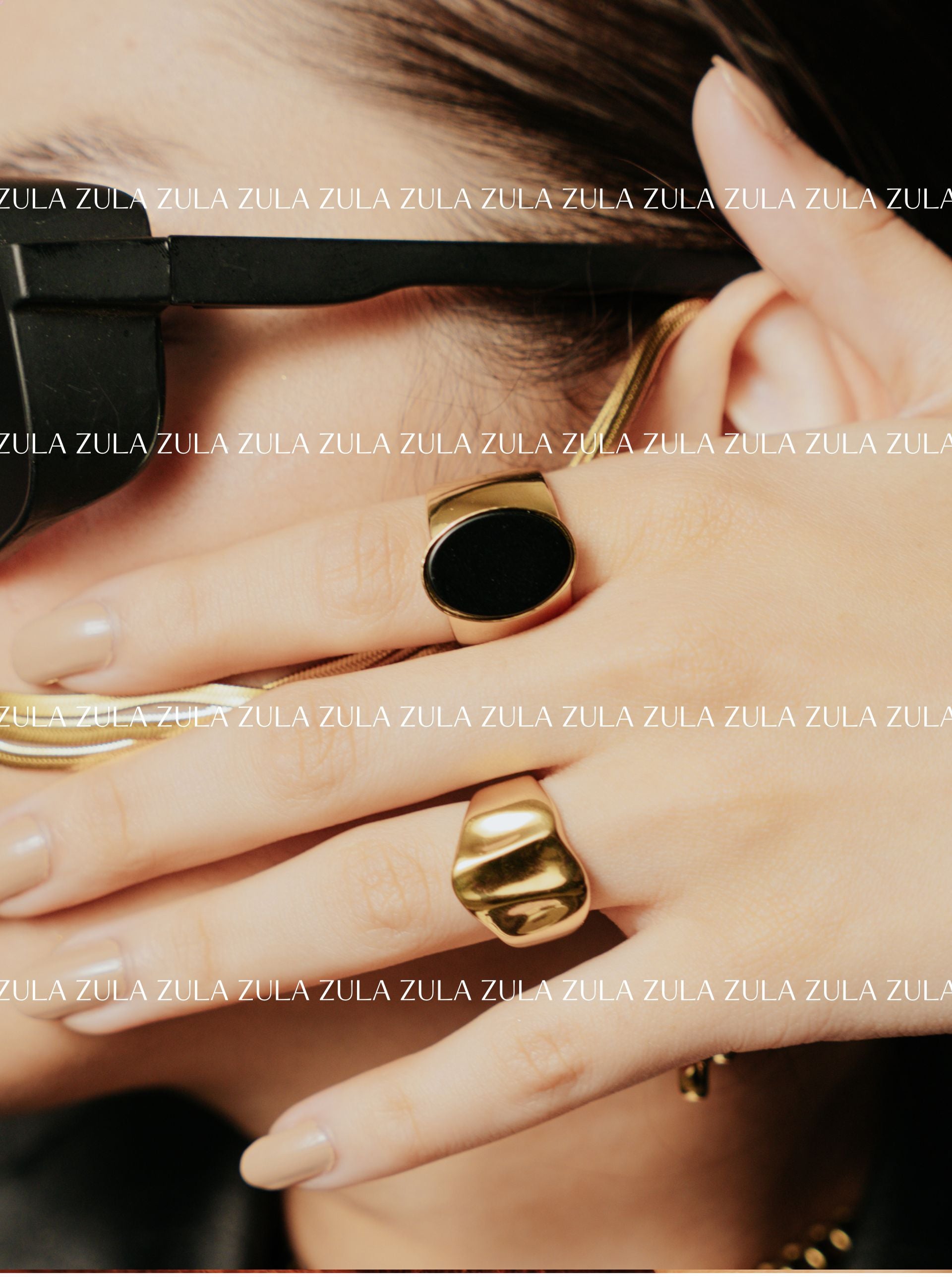 Trivora Ring