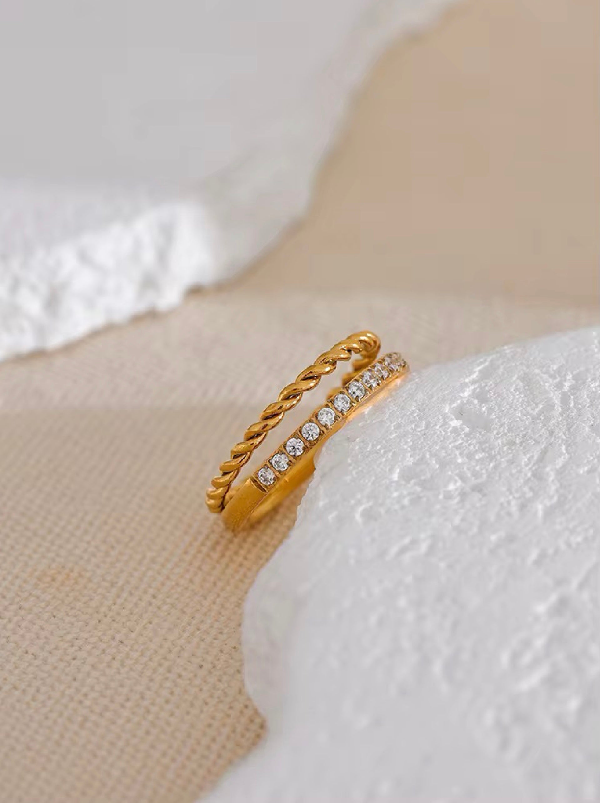 Sansa Ring
