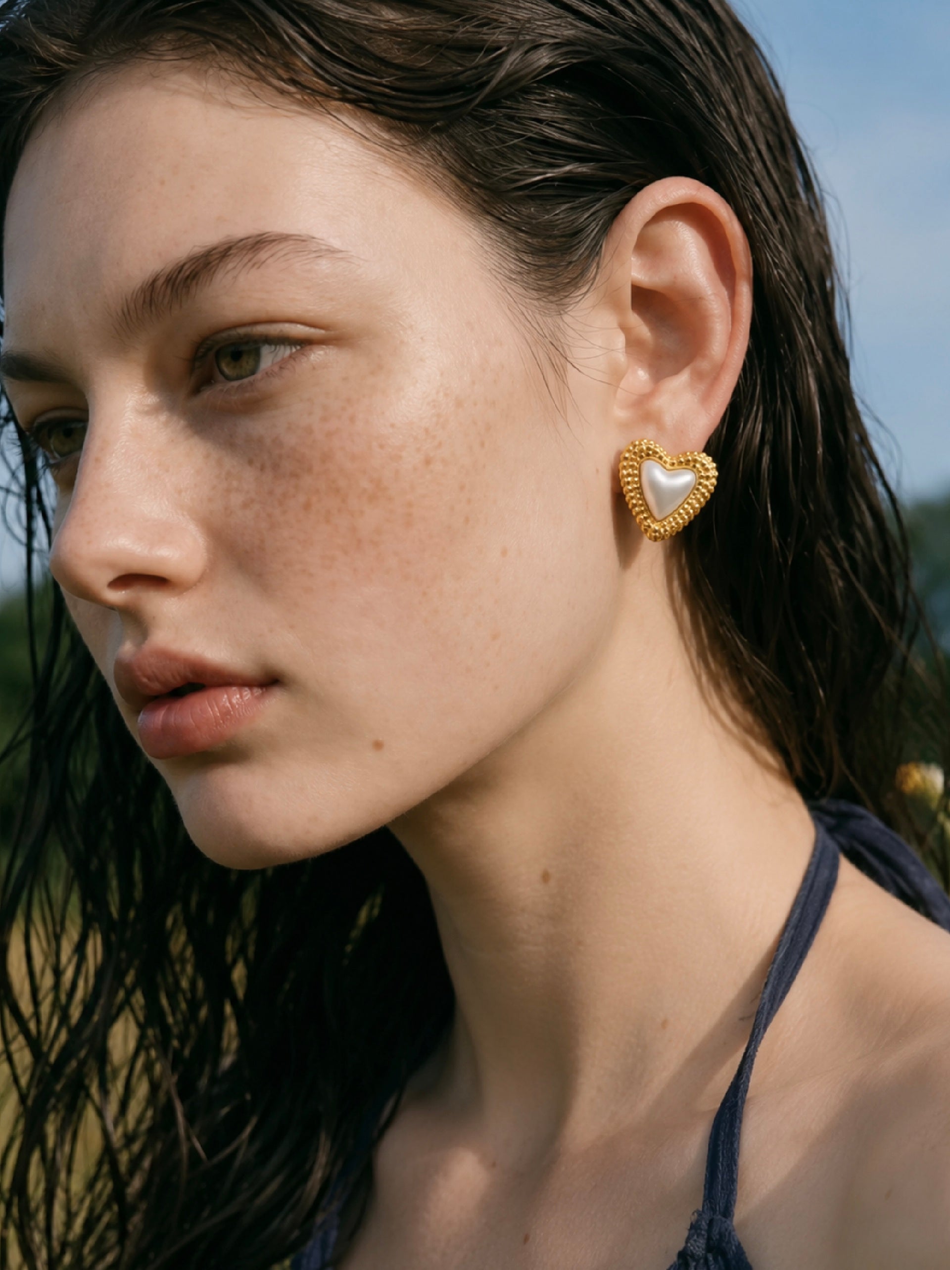 Baela Pearl Earrings