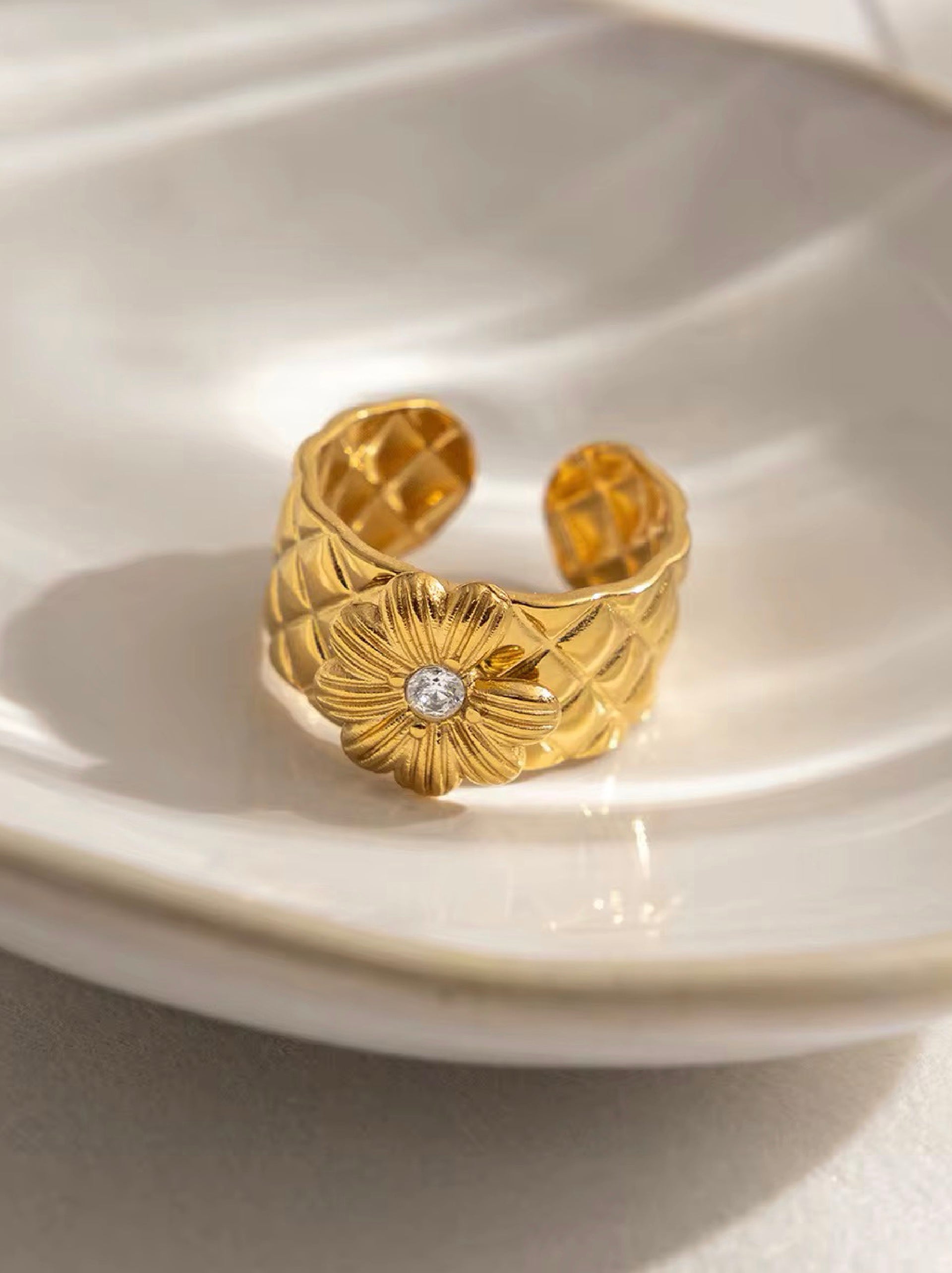 Olenna Ring