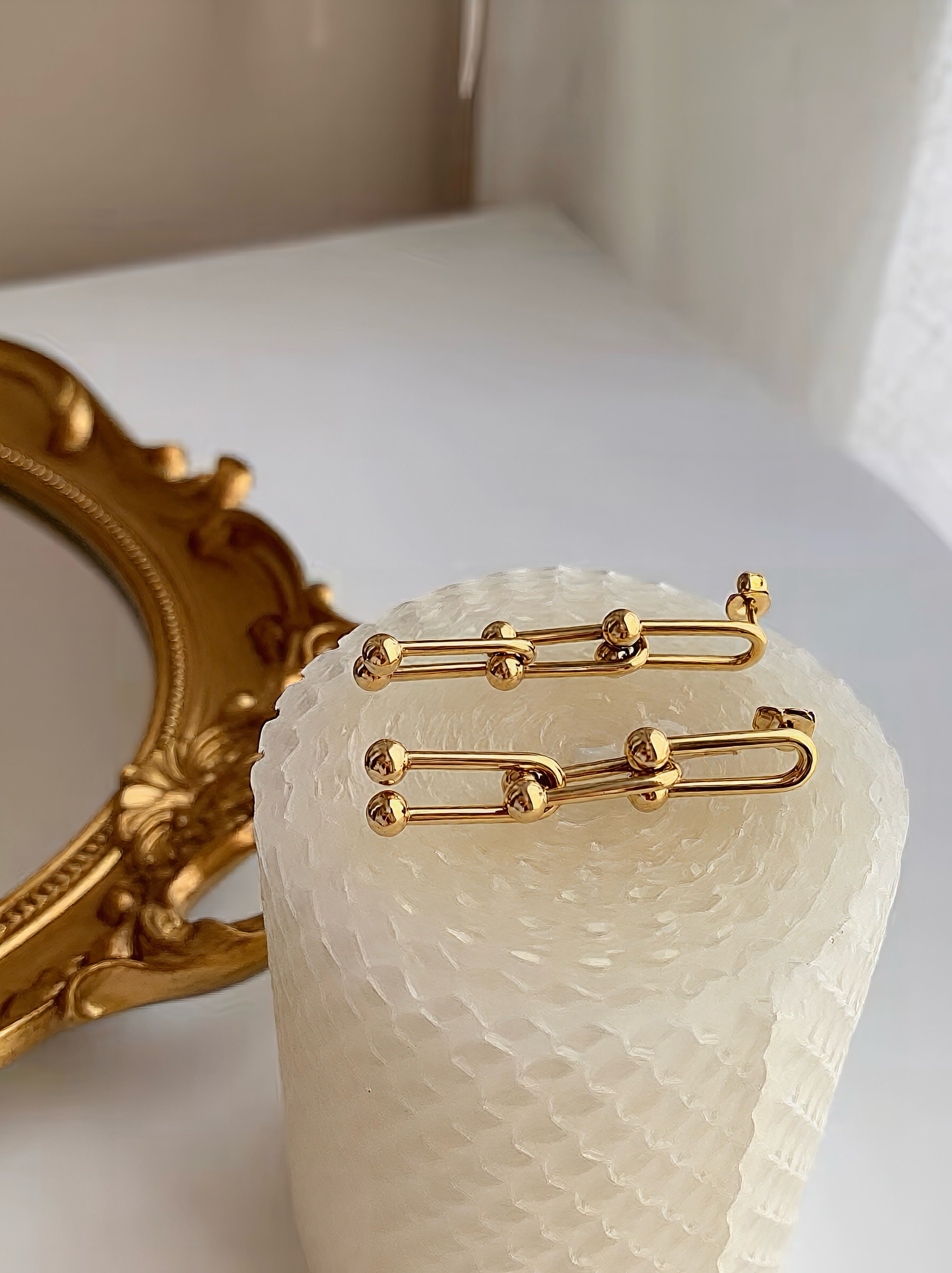Harrenhal Earrings