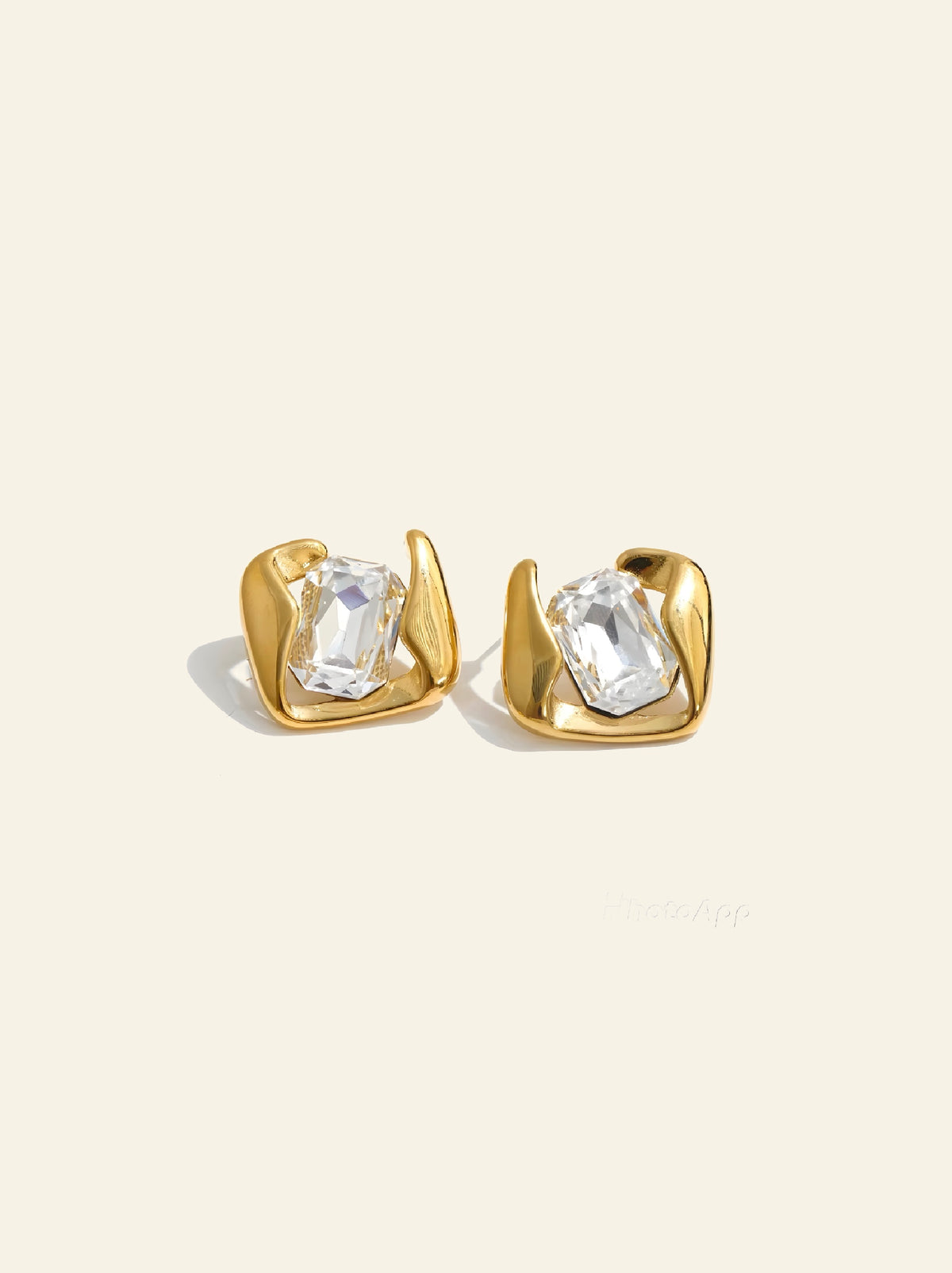 Bellanora Earrings