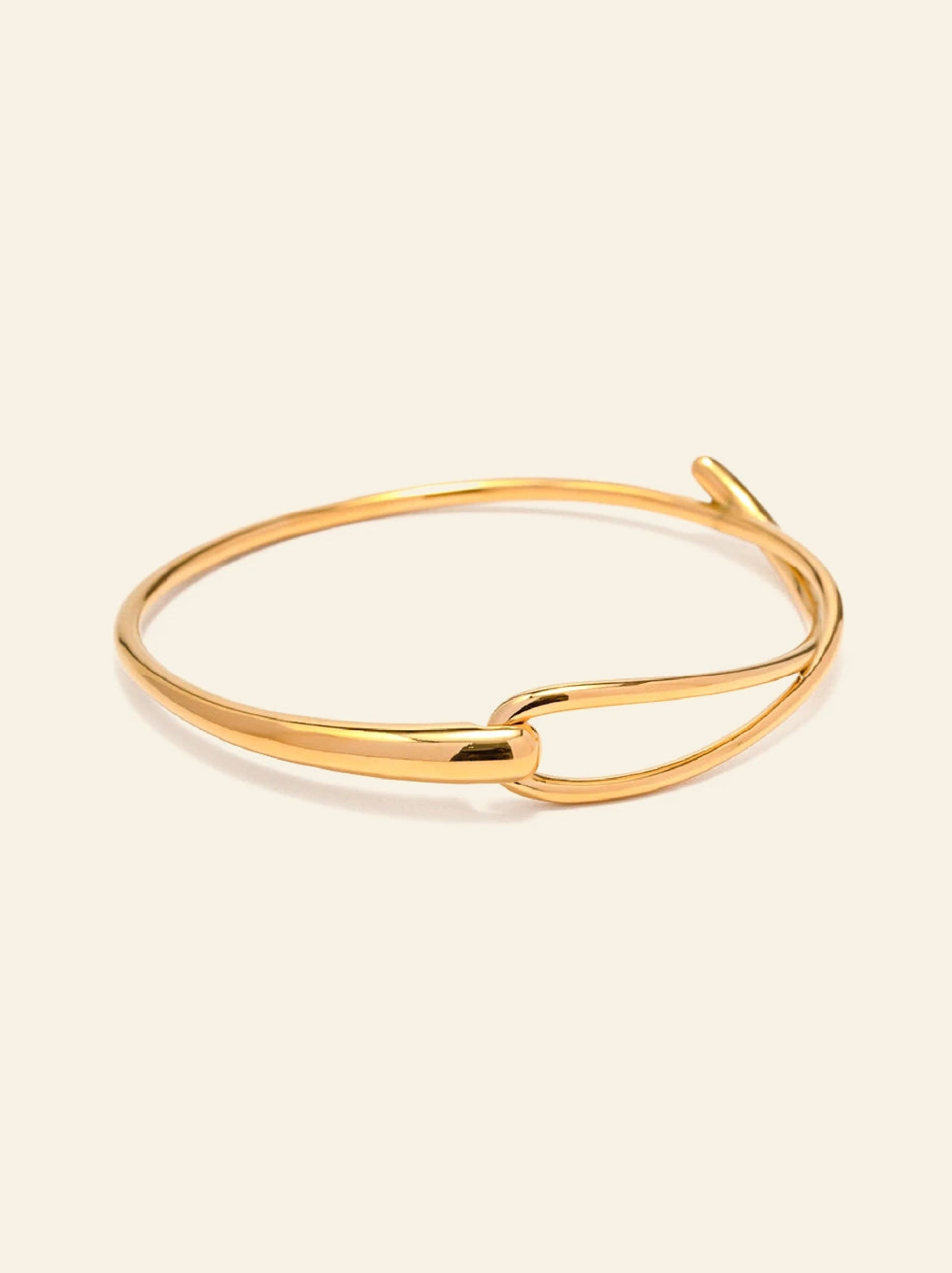 CUT-OUT TWIST Bangle BRACELET