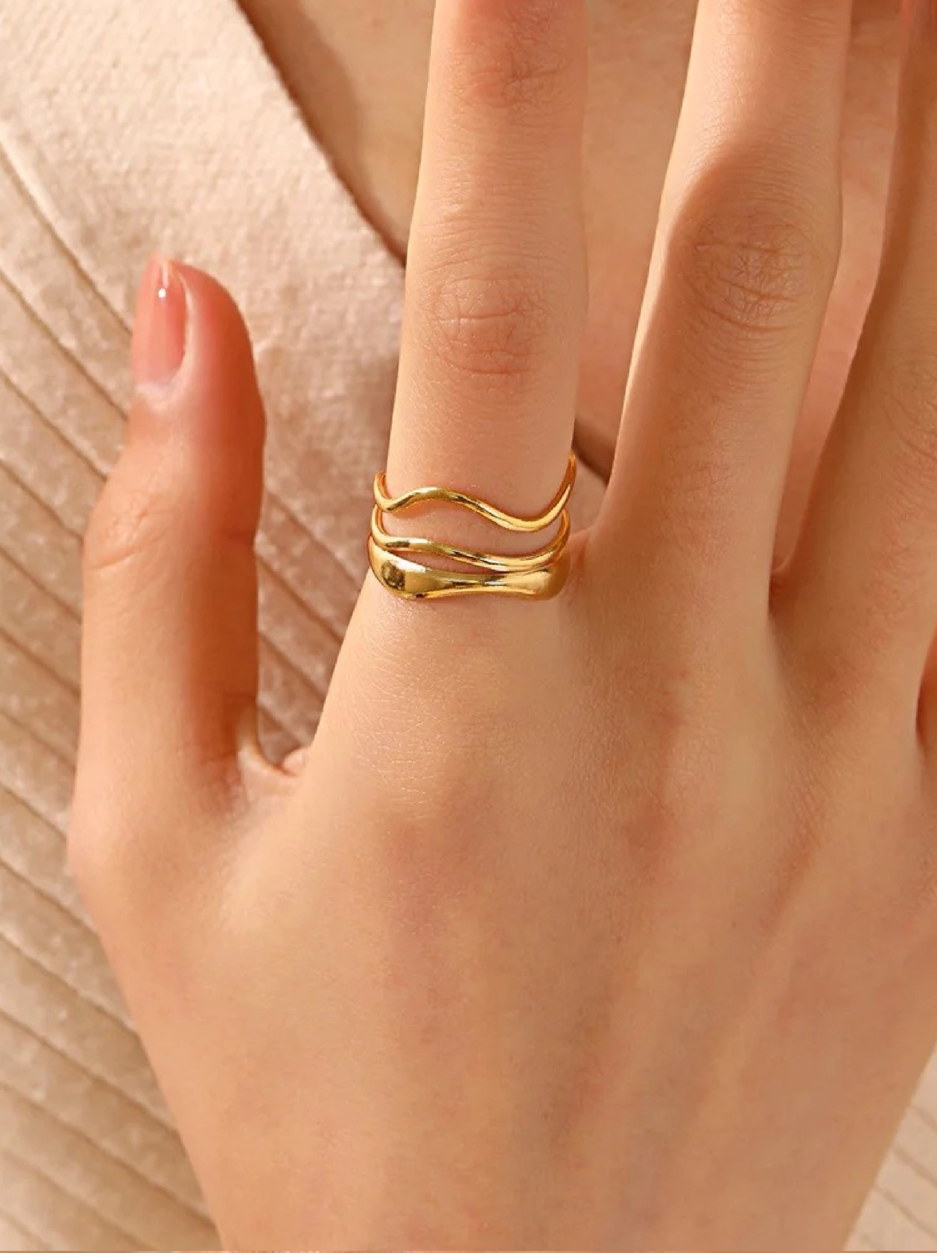 Ripplia Ring