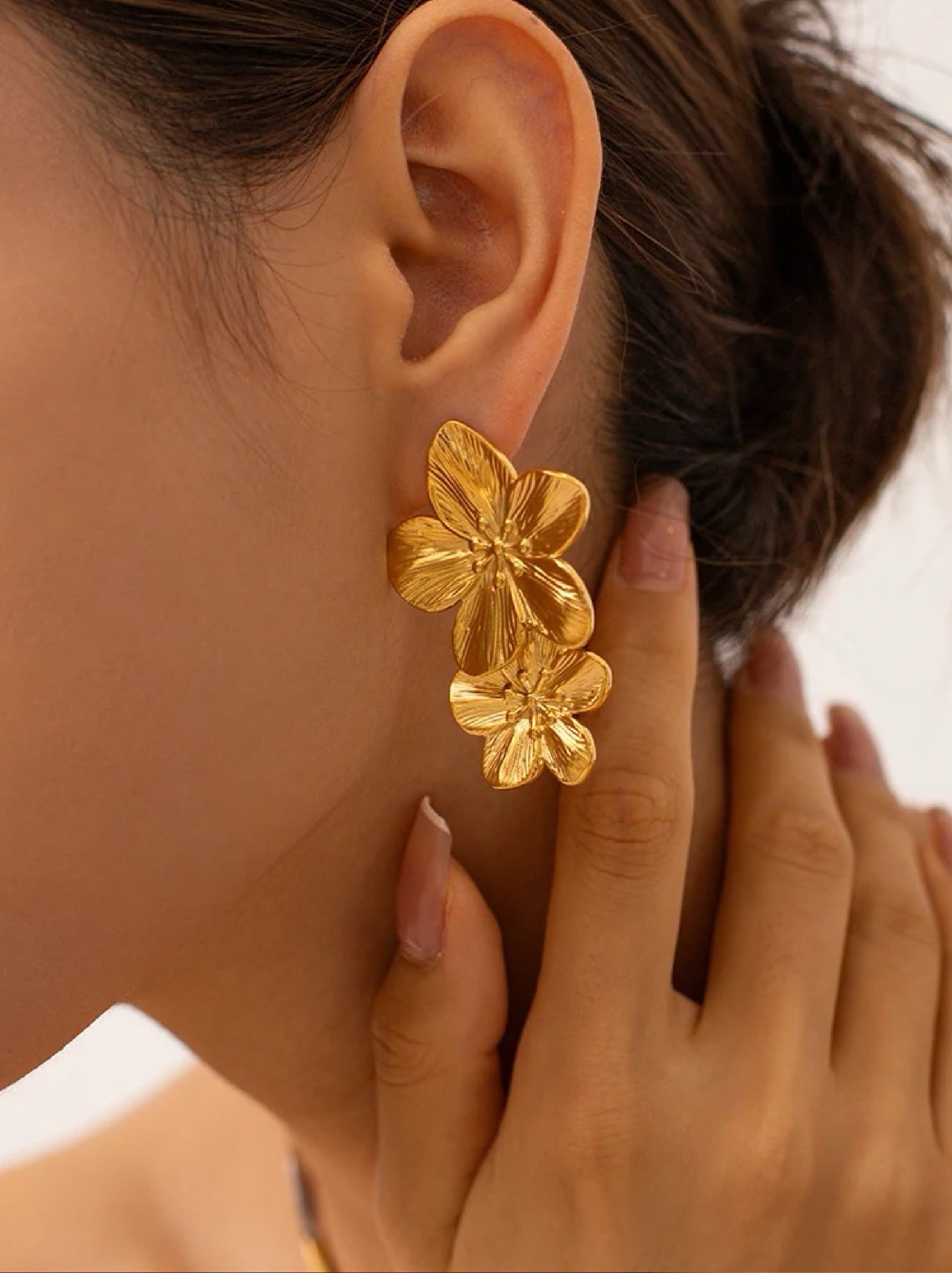 Rosa Earring