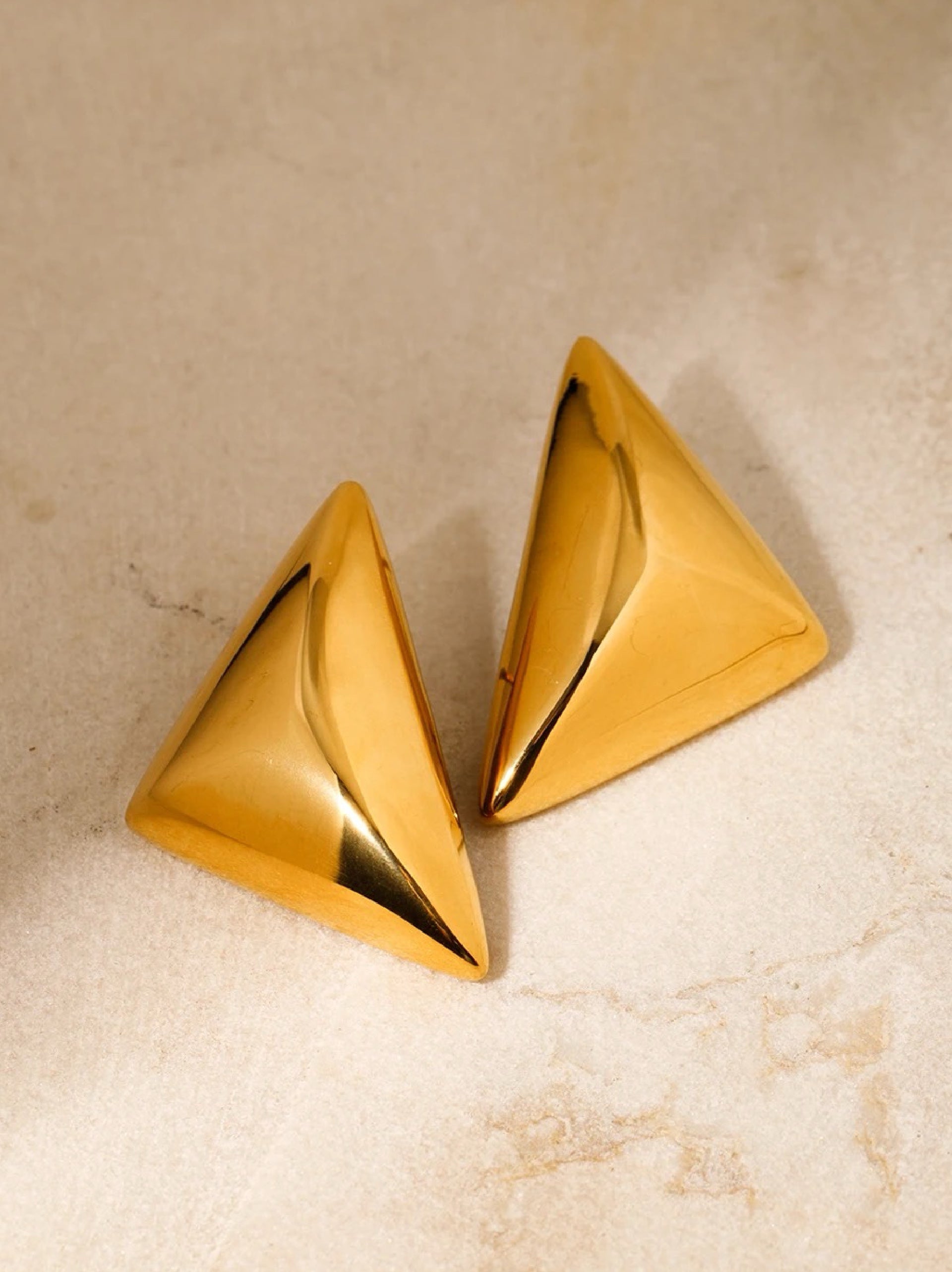 Solitaire Earring