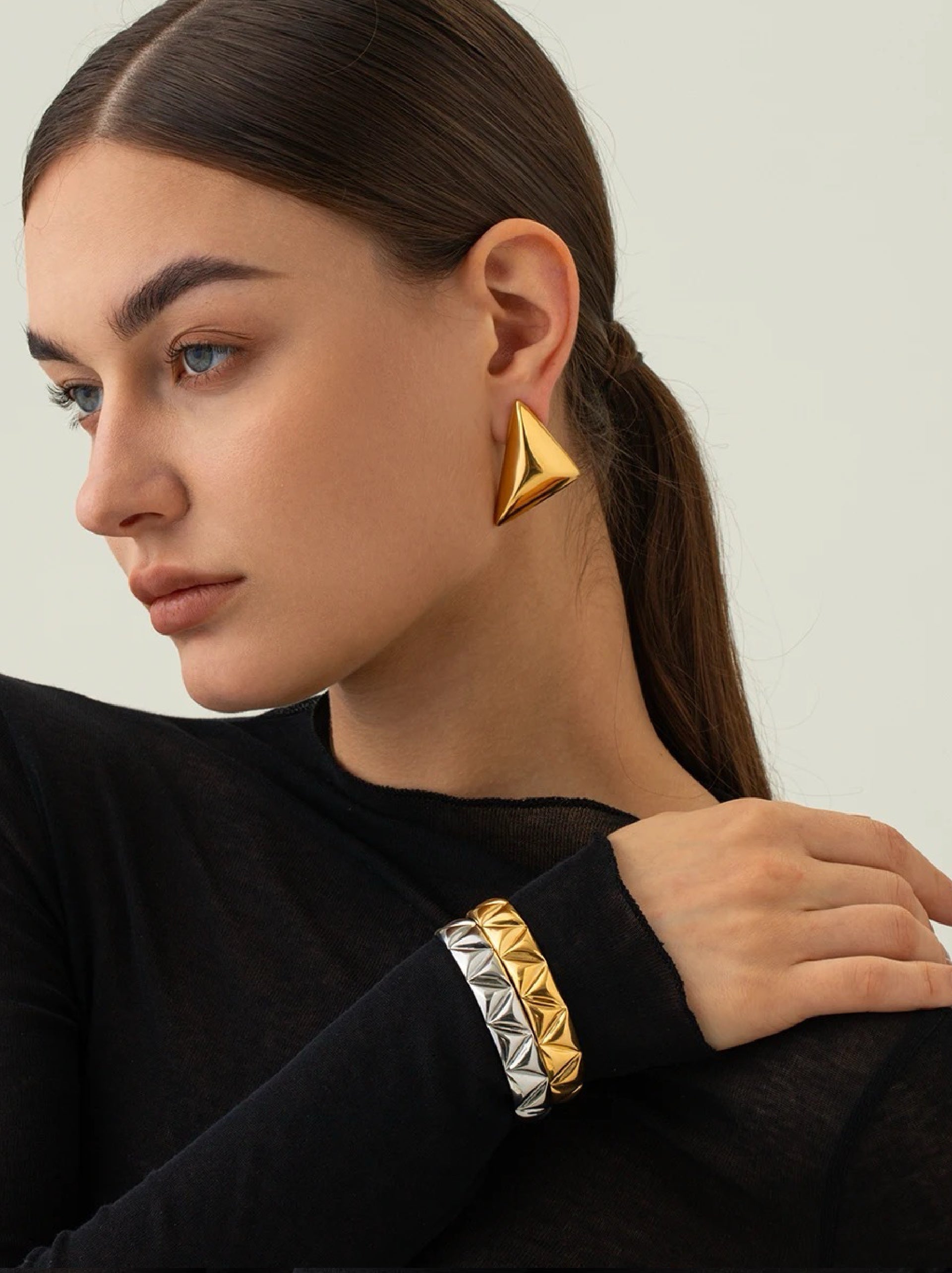 Solitaire Earring