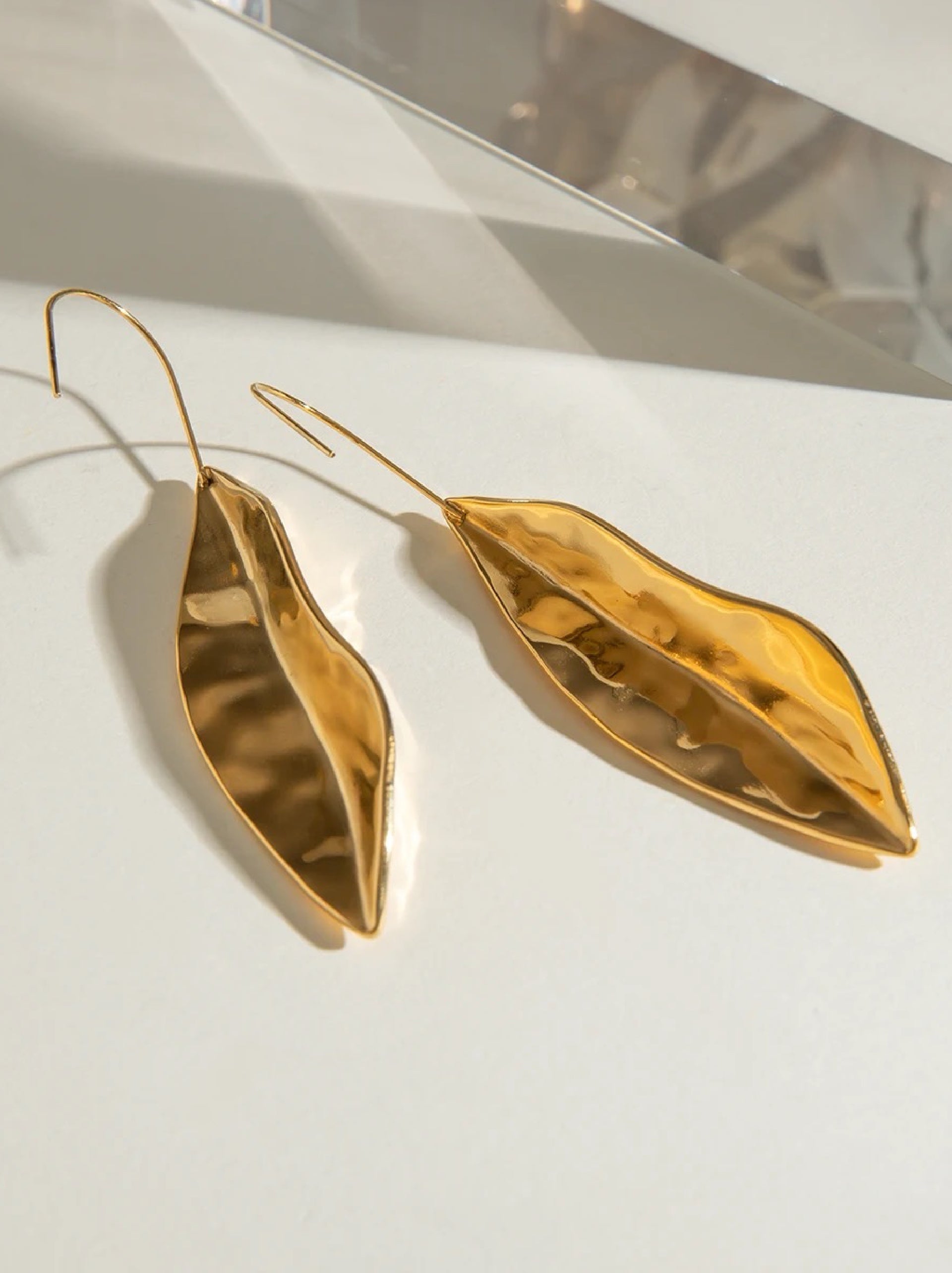 Vintage Leaf Earring