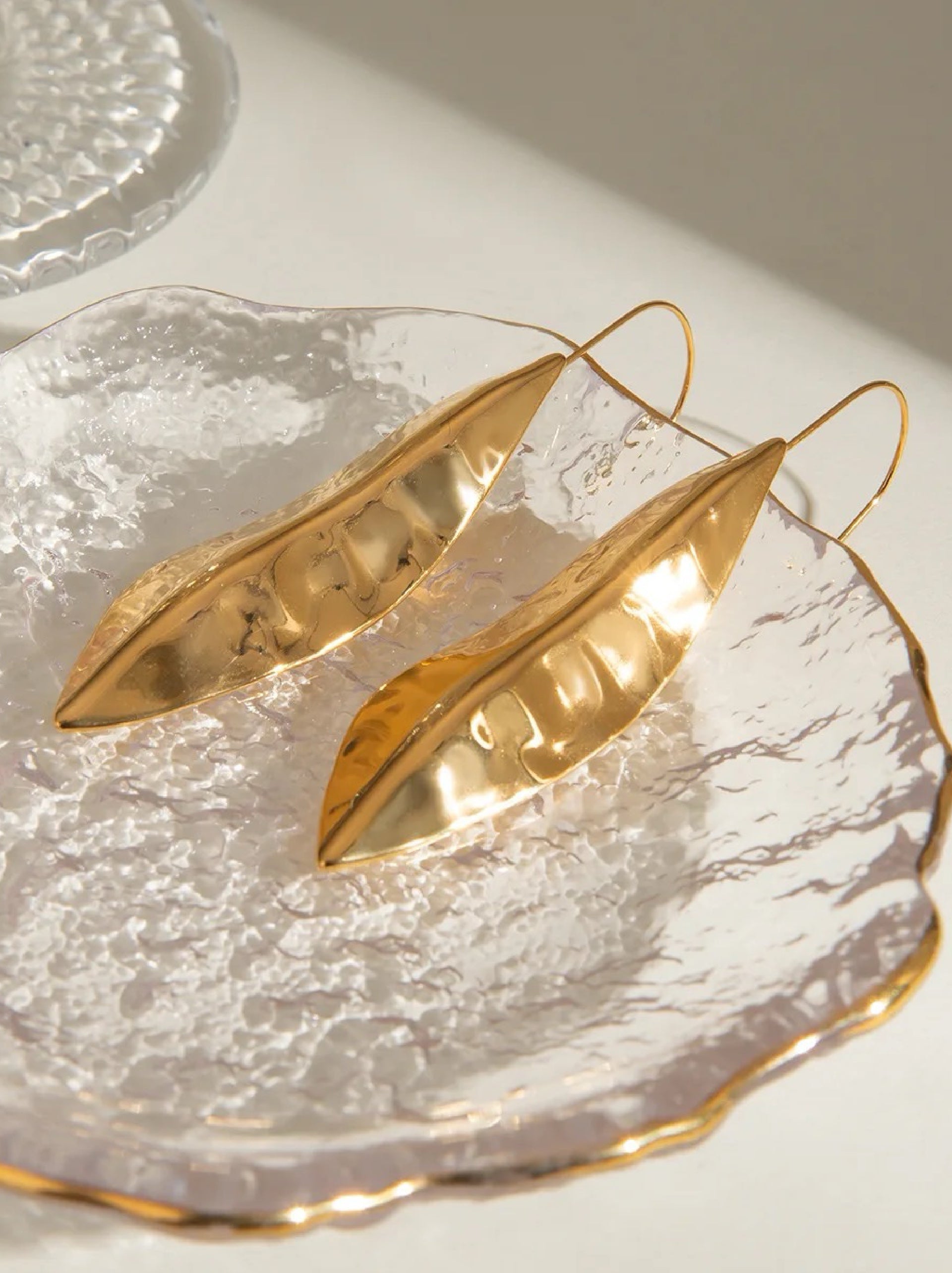 Vintage Leaf Earring