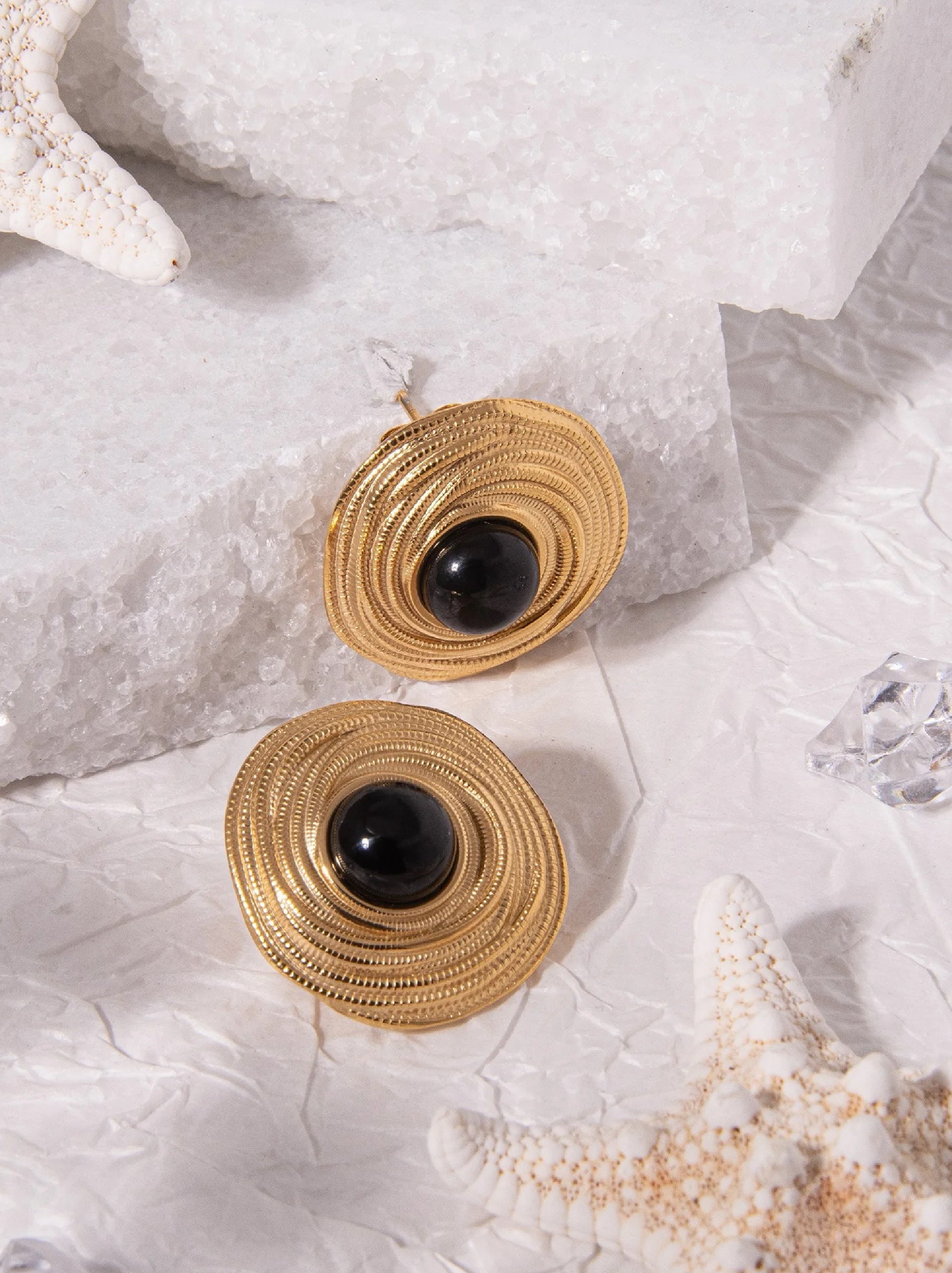 Onyxia Earring