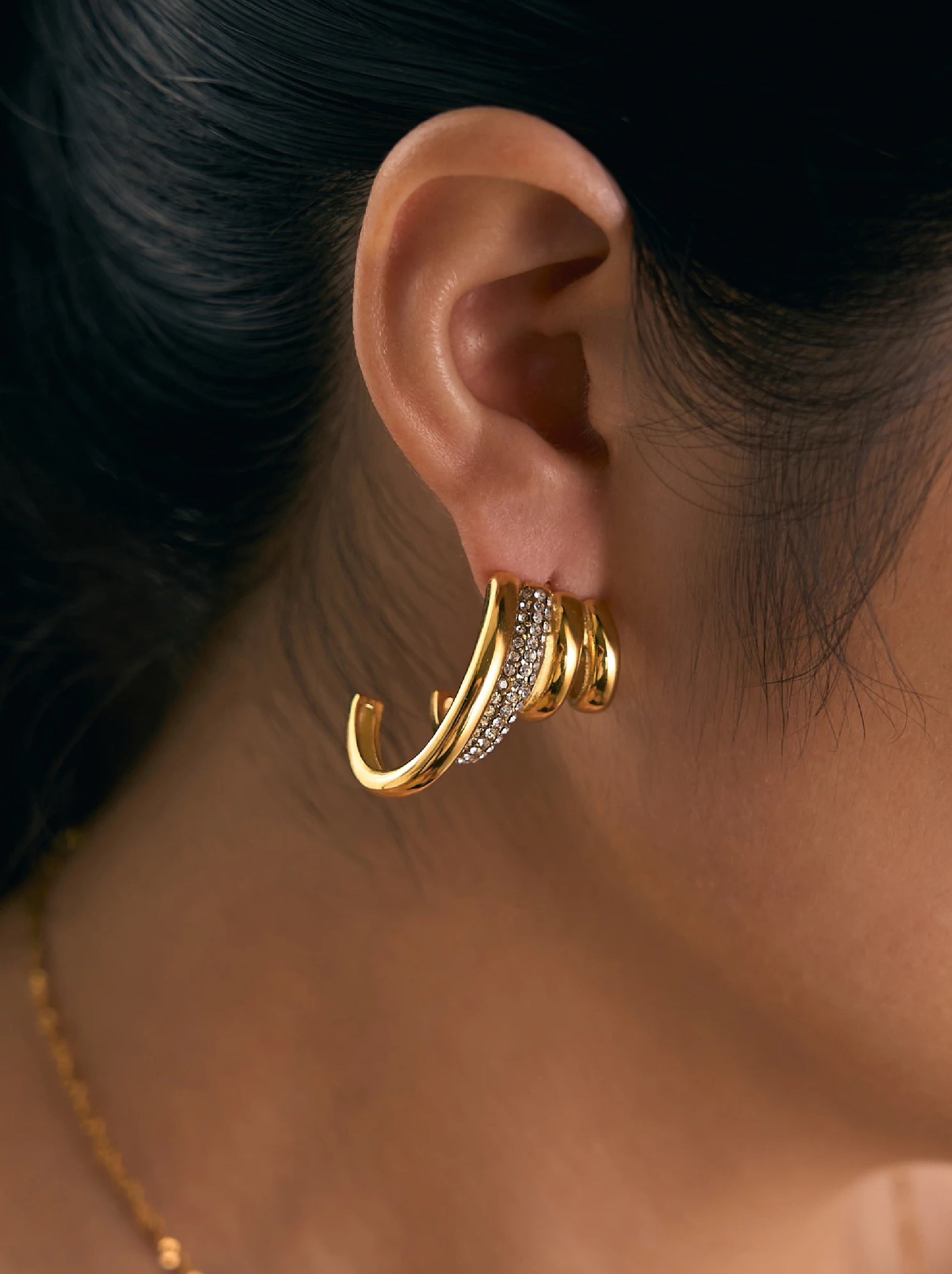 Crawler Earring