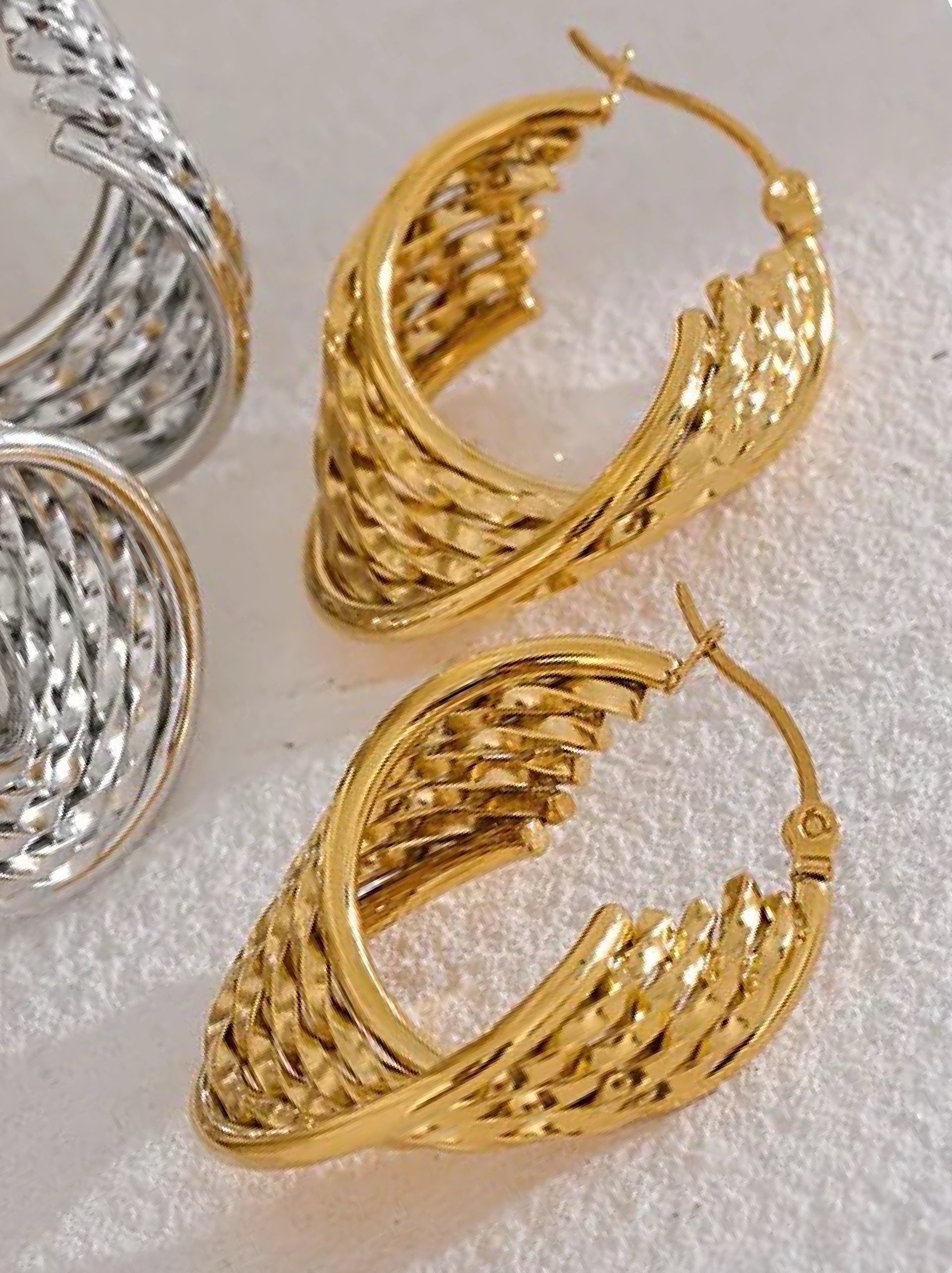 Basket Wave Hoops
