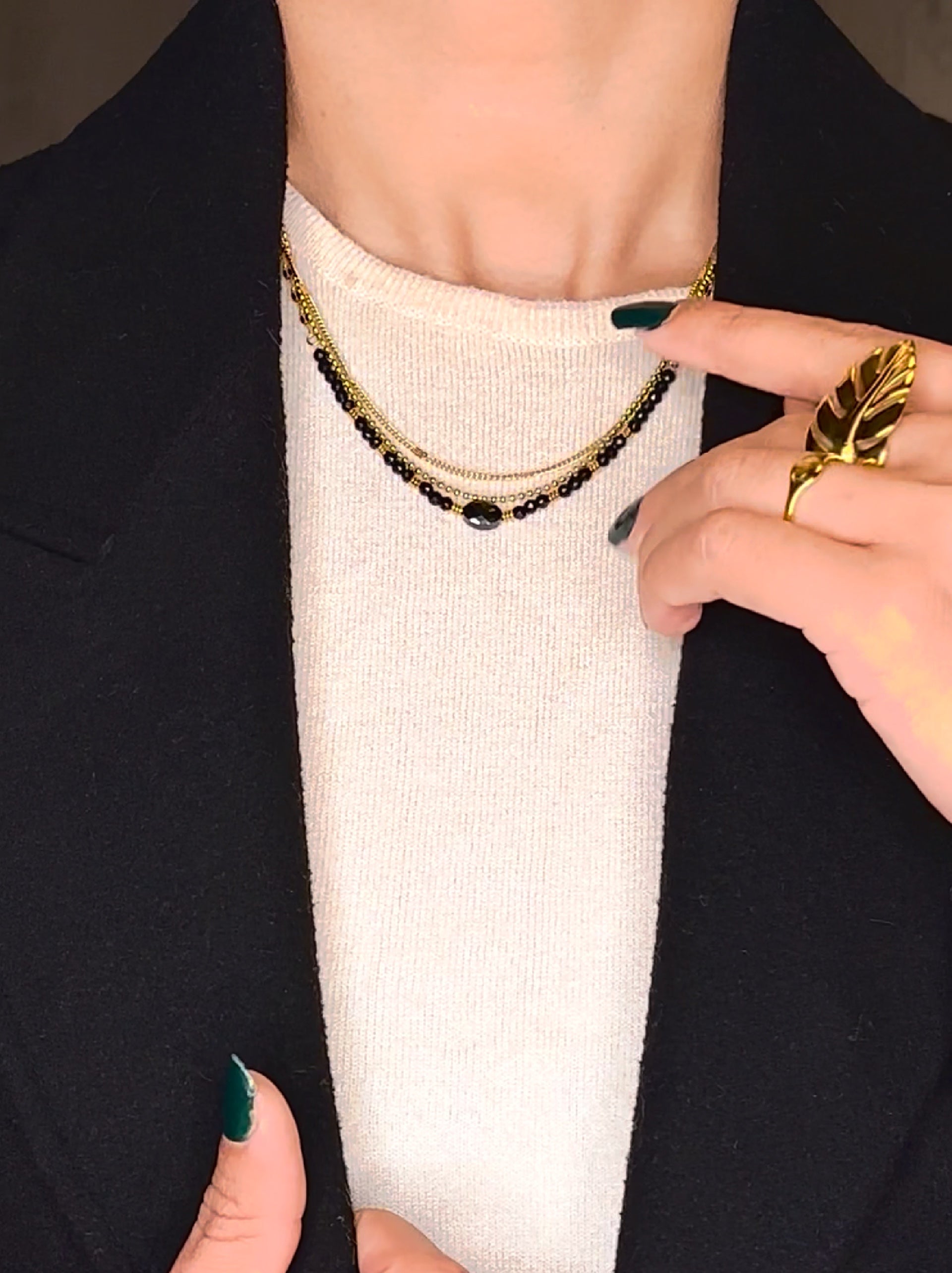Onyxia Necklace