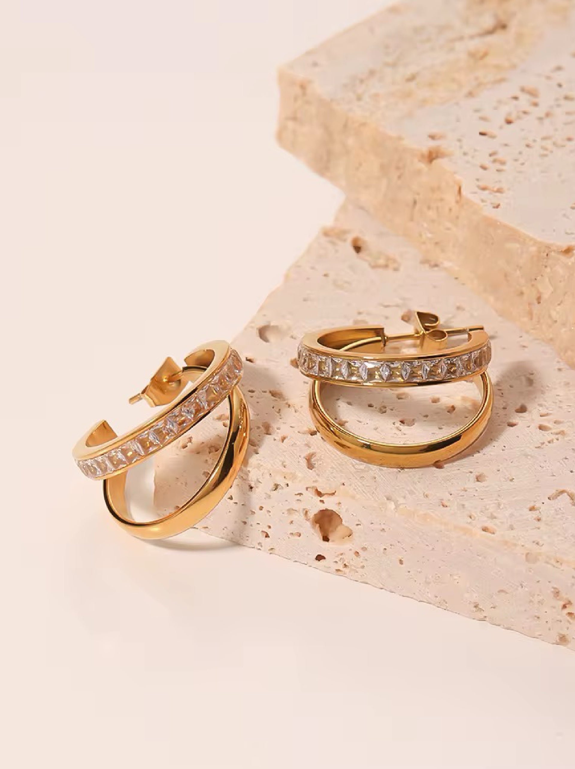 Twin Effect Earrings