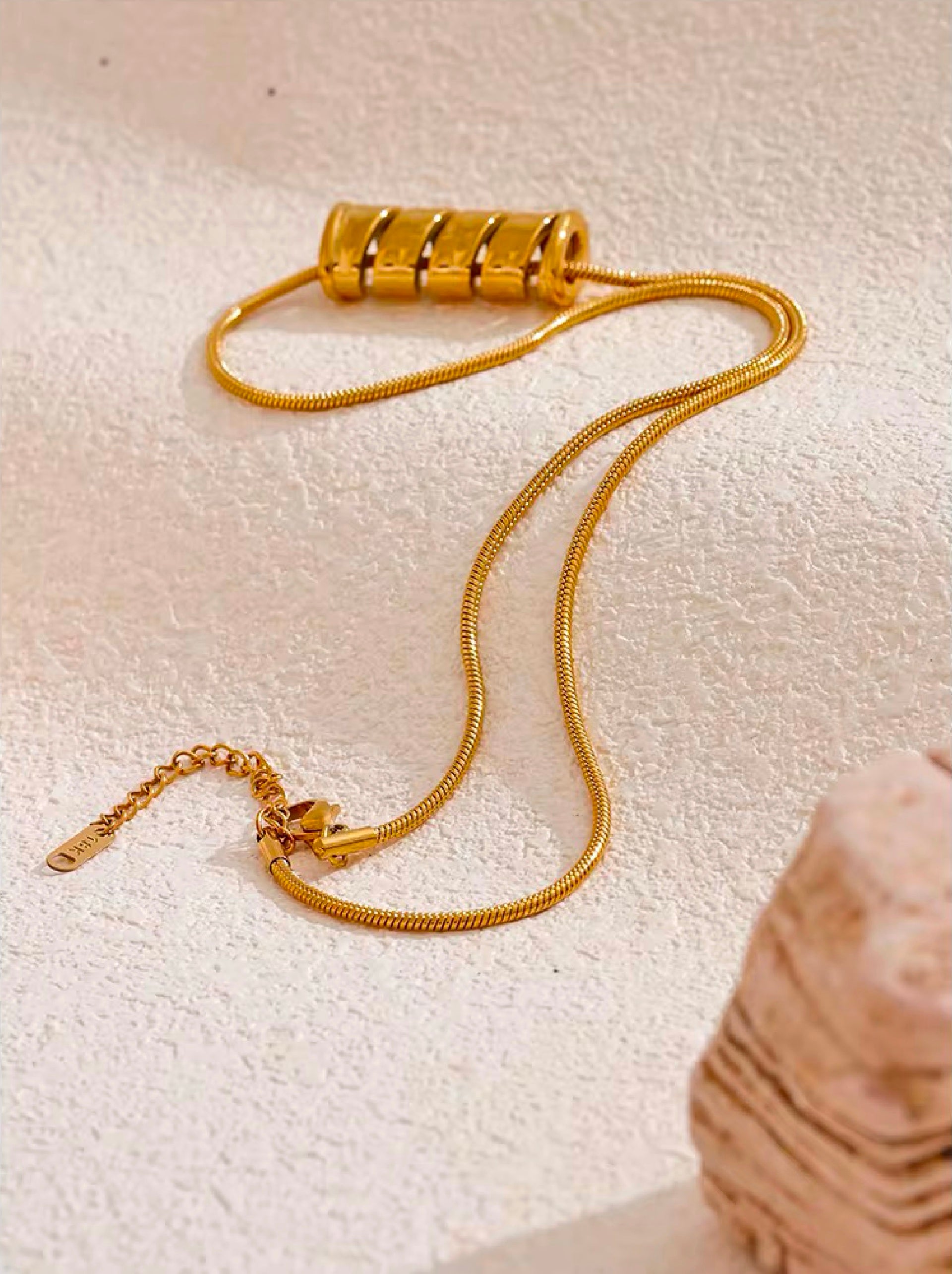Cinnamon Necklace