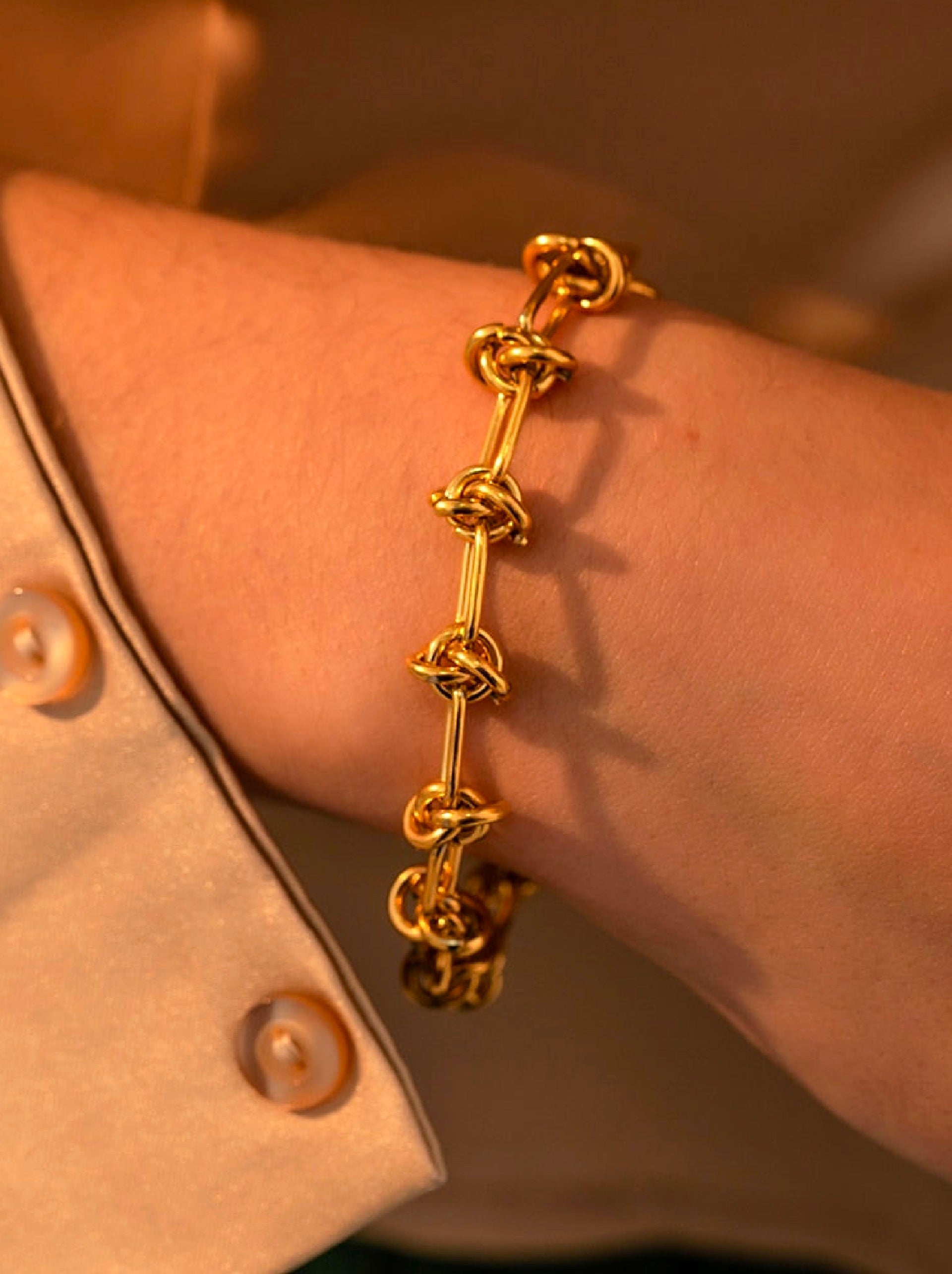 Knot Chain Bracelet
