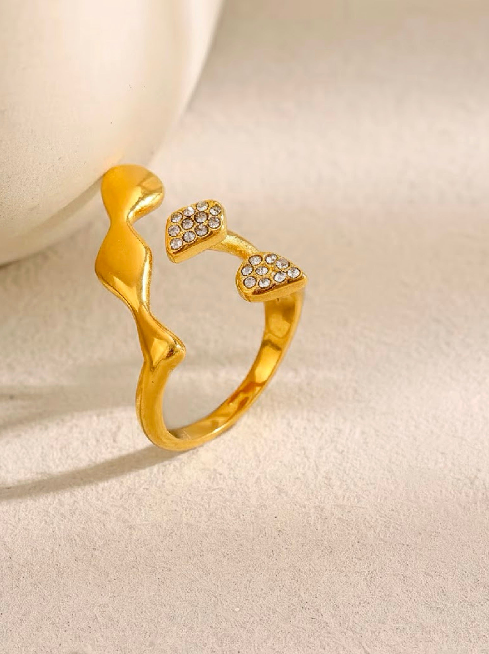 Paradox Ring
