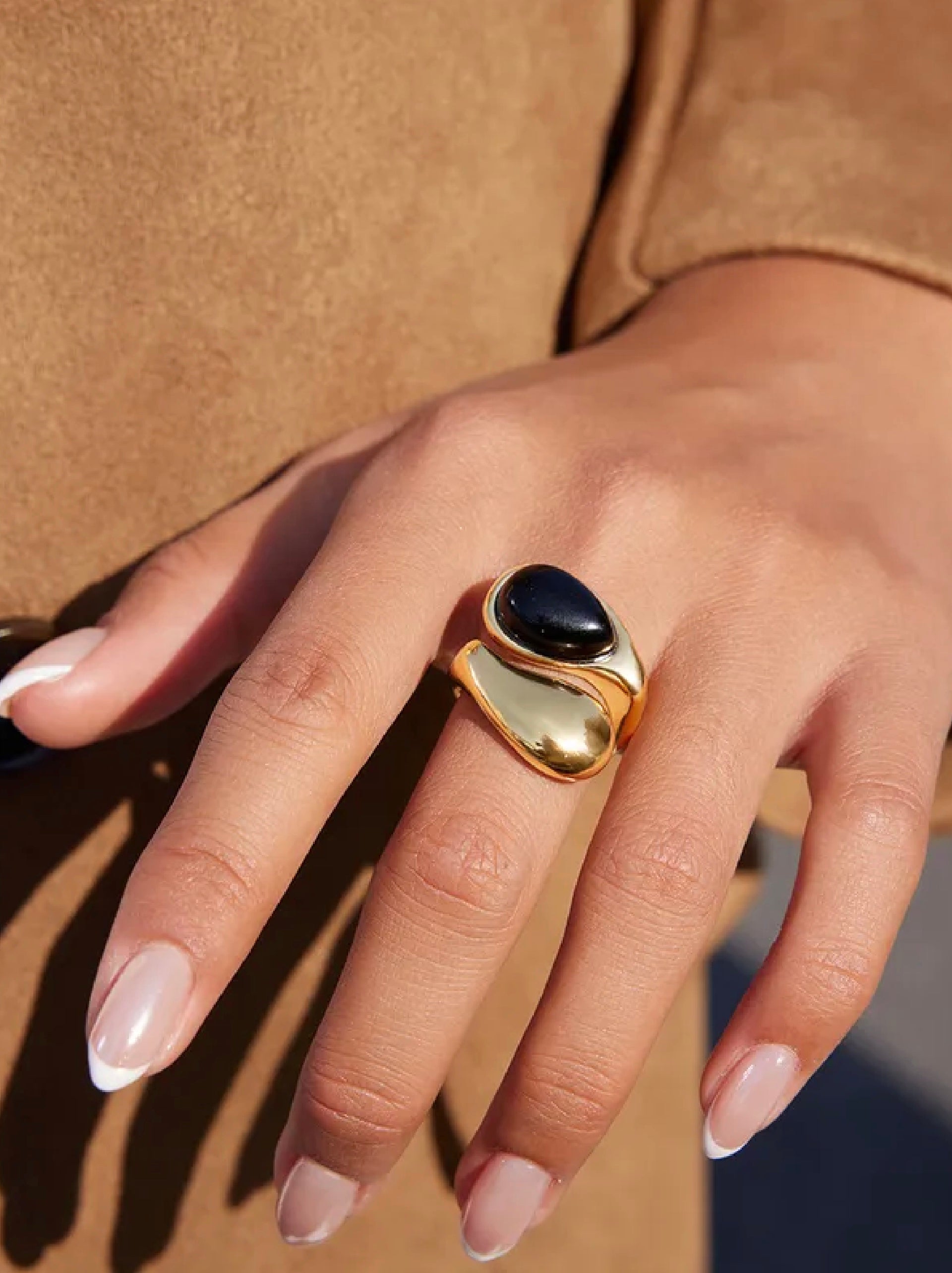 Midnight Drop Ring