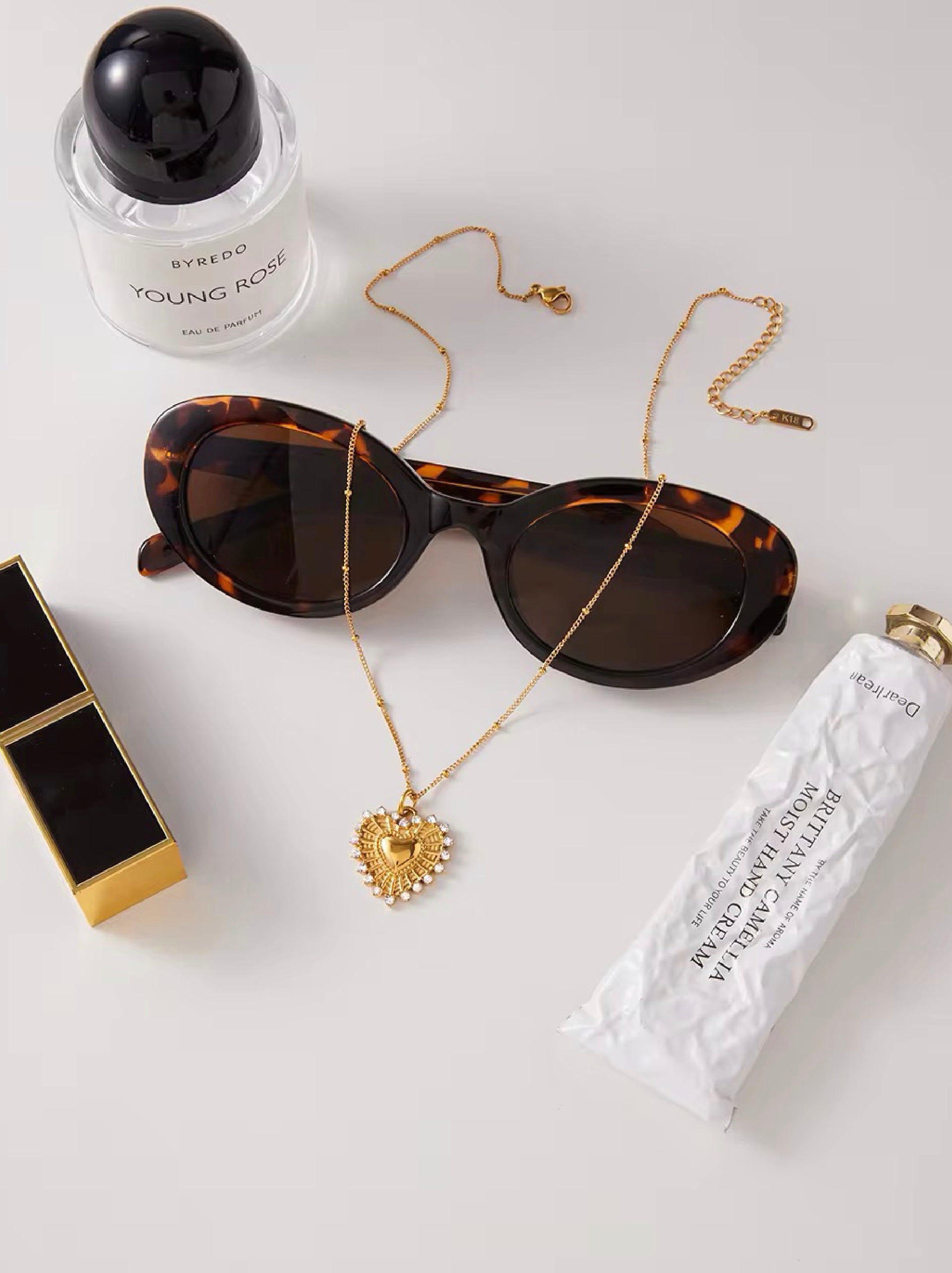 Capella Heart Necklace