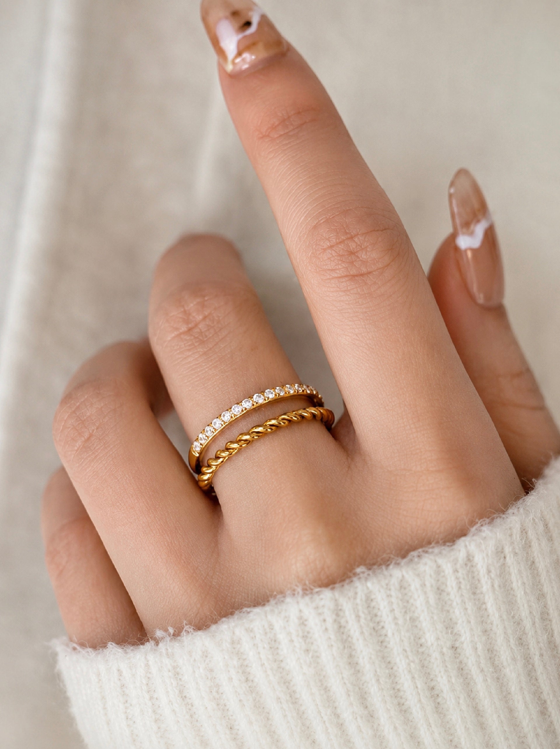 Sansa Ring