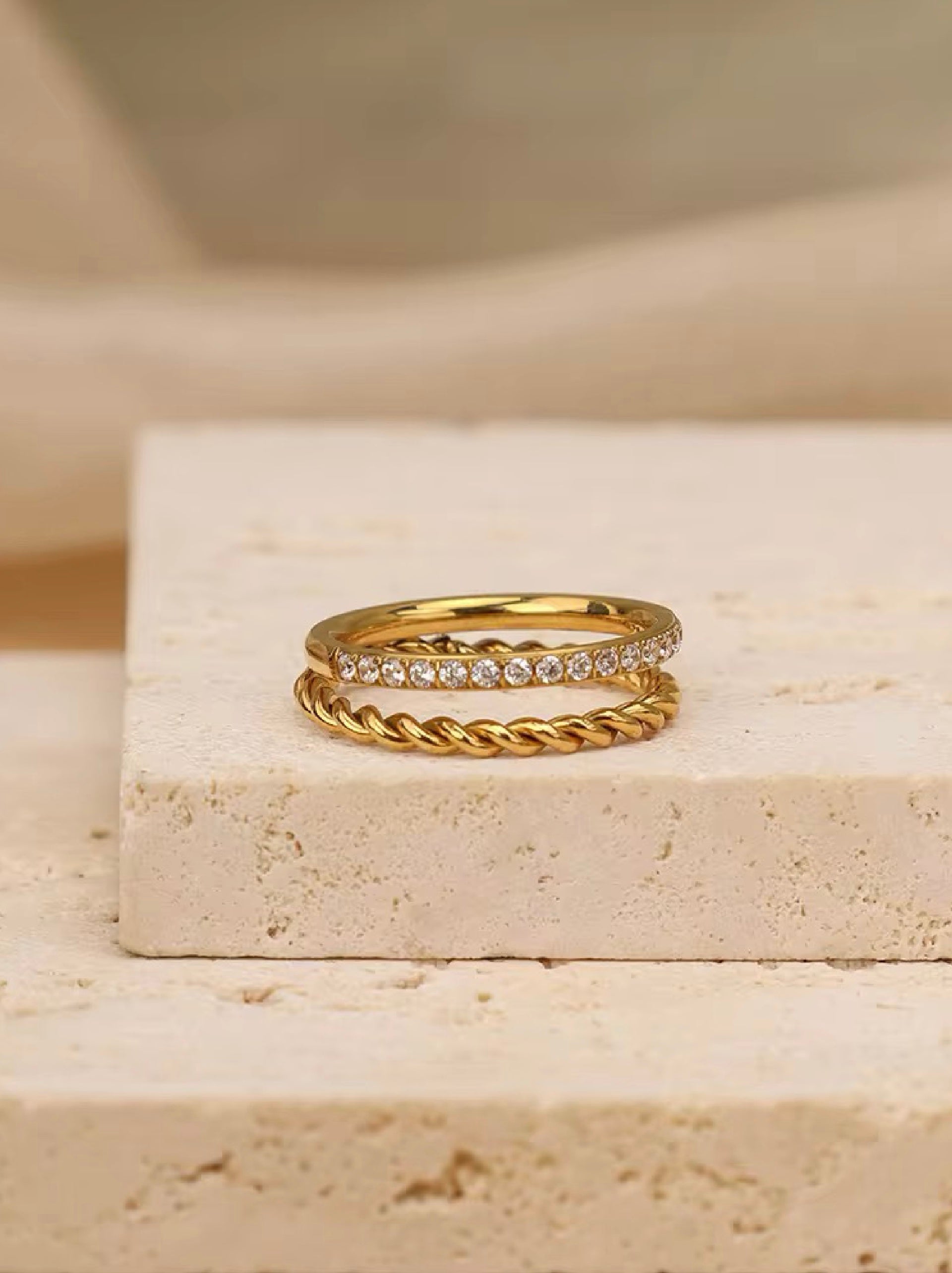 Sansa Ring