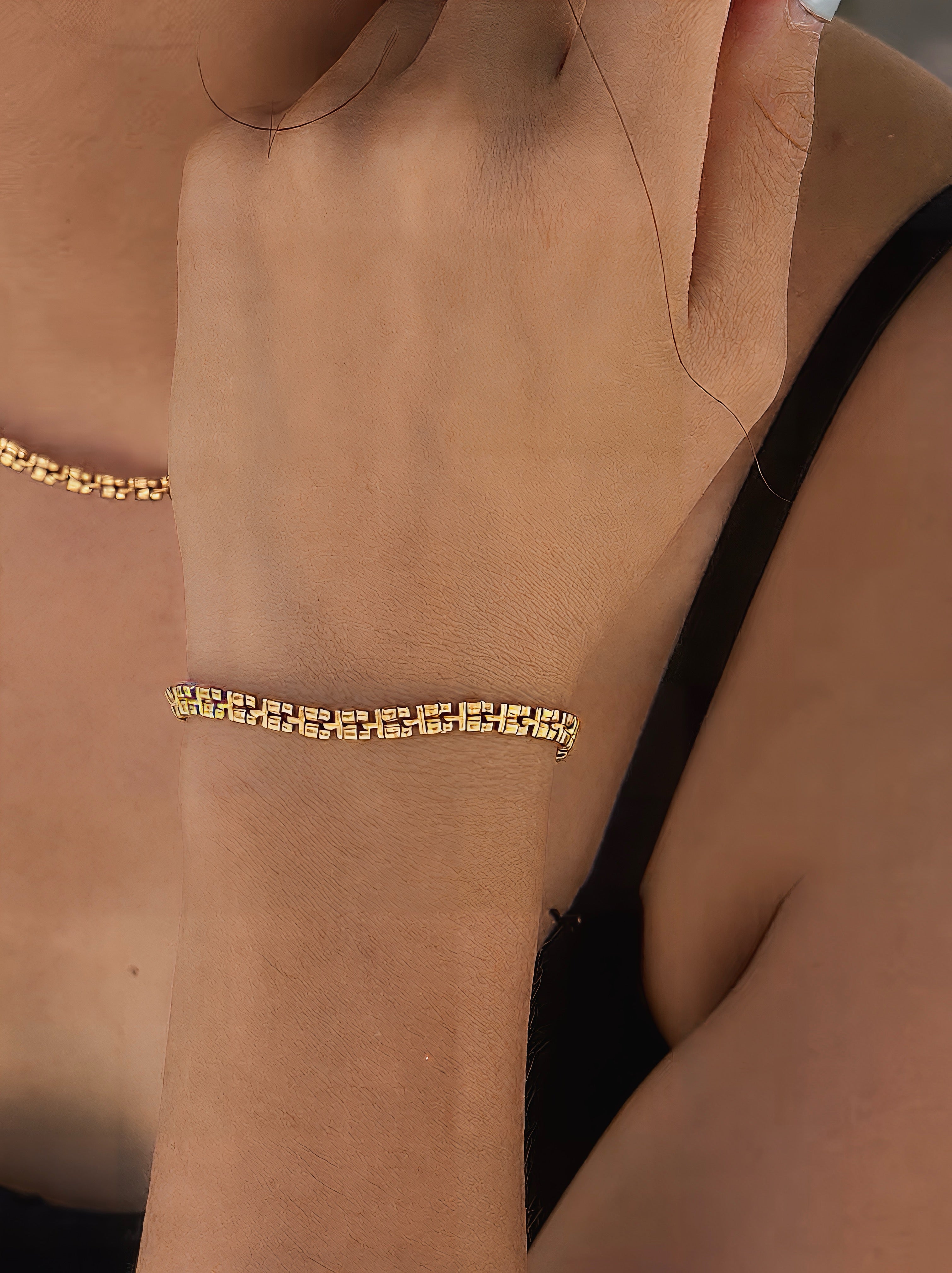 Qarth Bracelet