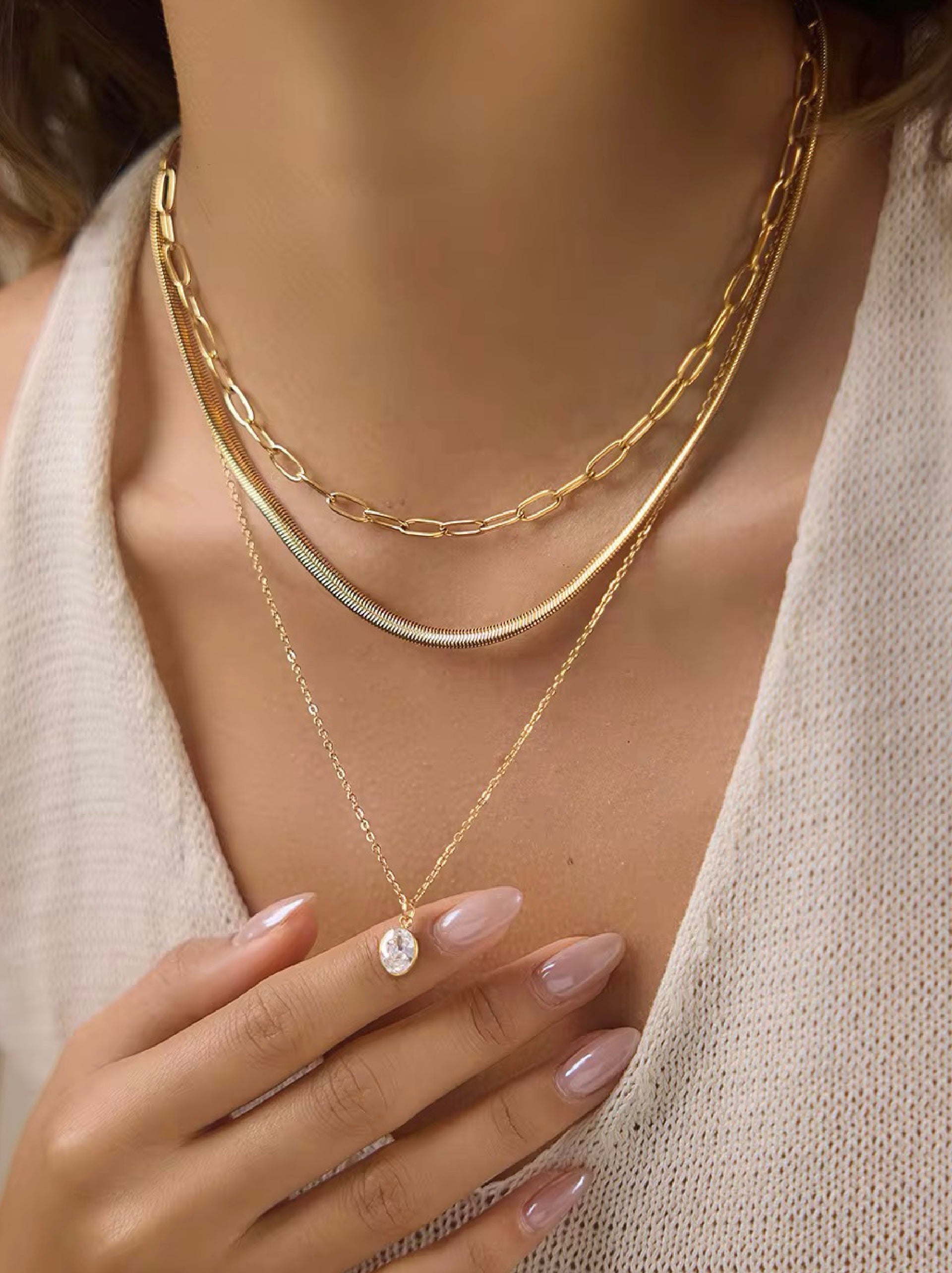 Pentos Necklace