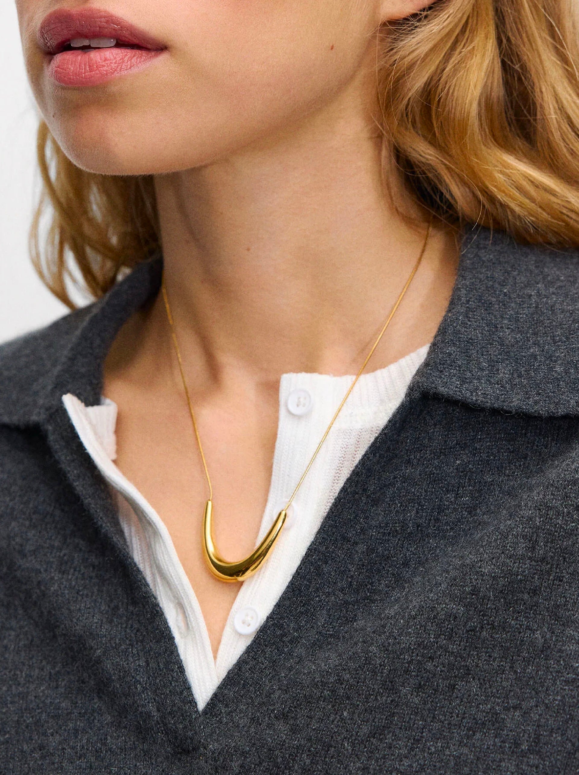 Luna Necklace