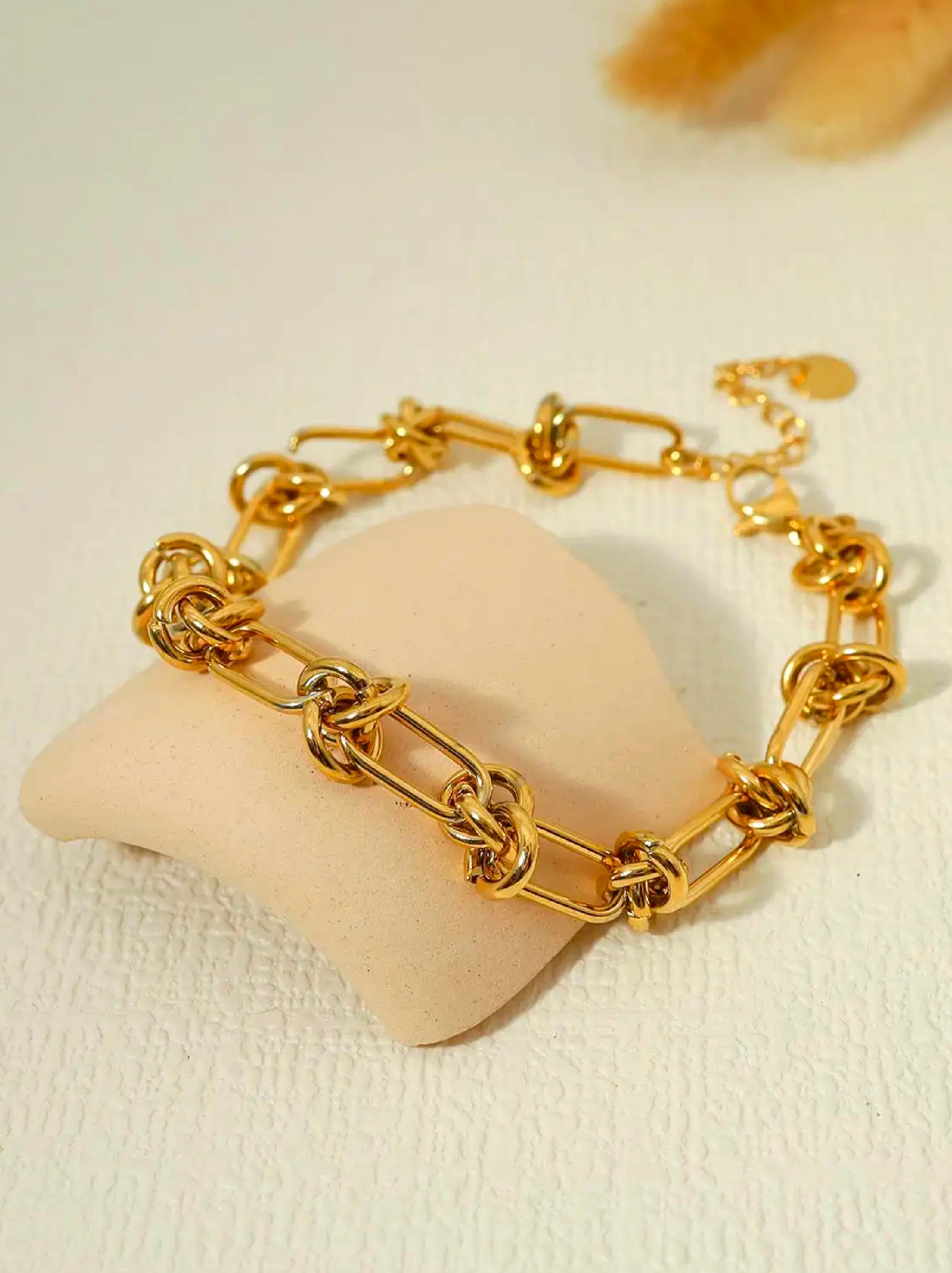 Knot Chain Bracelet