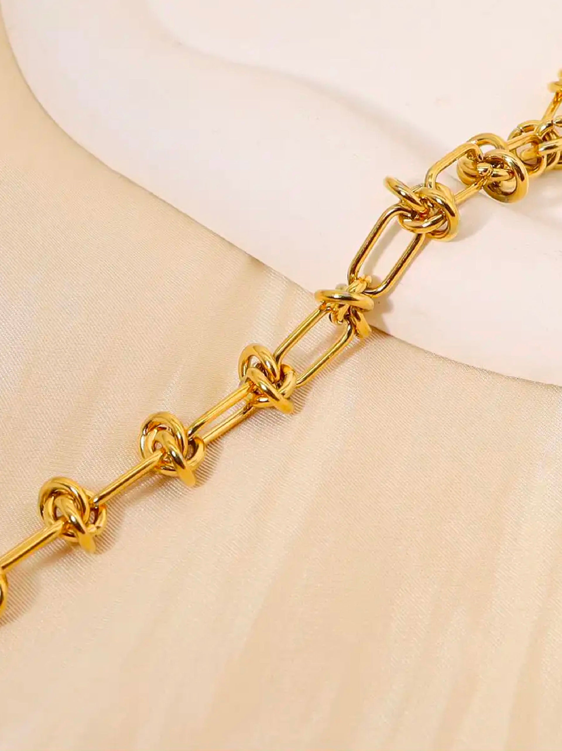 Knot Chain Bracelet
